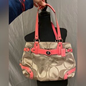 EUC Coach Carly Y2K 2008 Beige and Coral Shoulder Bag